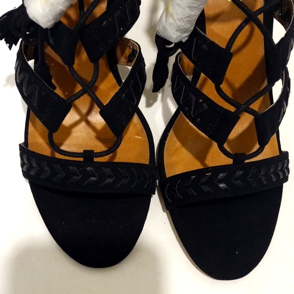 Report Myra Suede Lace-Up Heels Black | 9 US - Picture 8 of 12